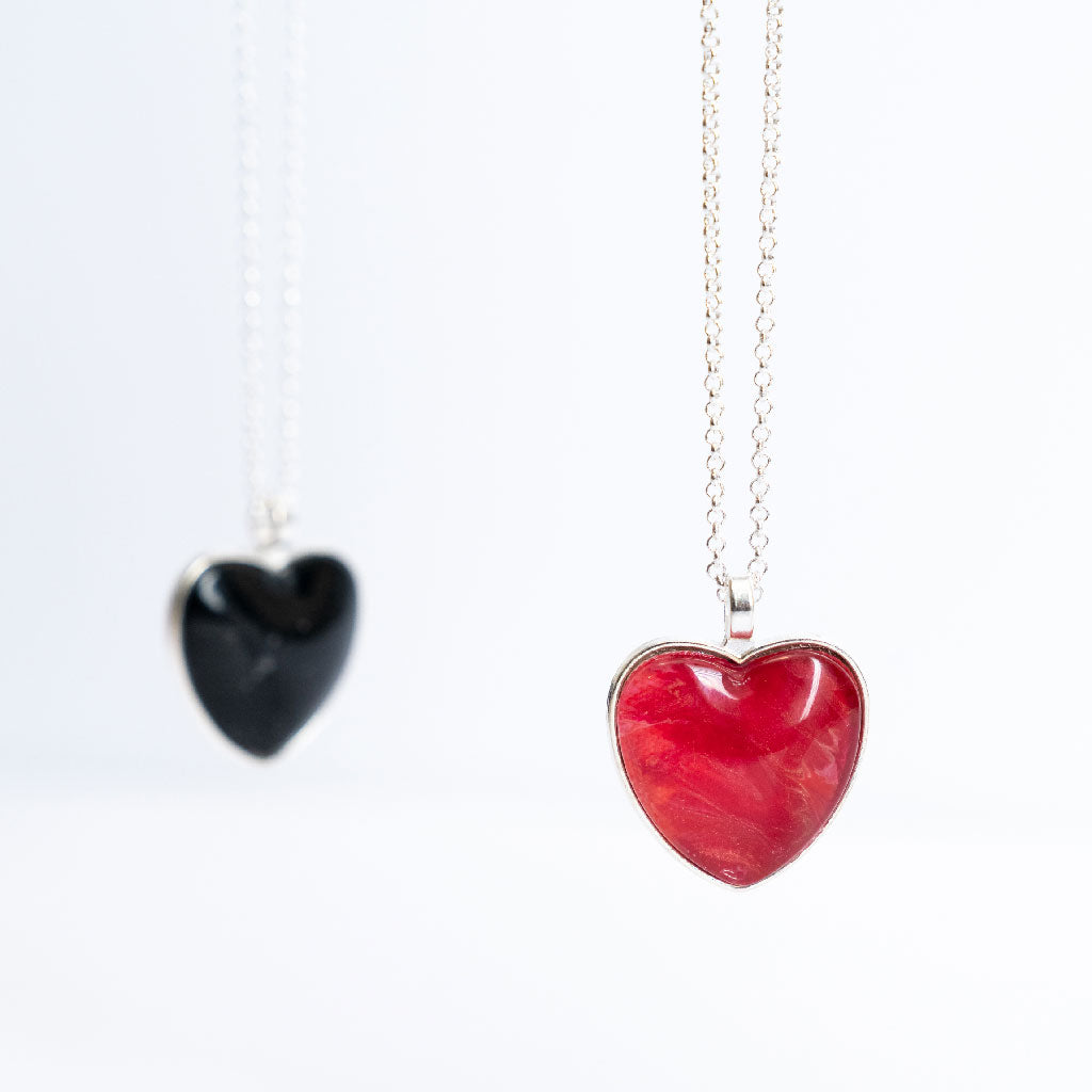 Black Heart Pendant Necklace